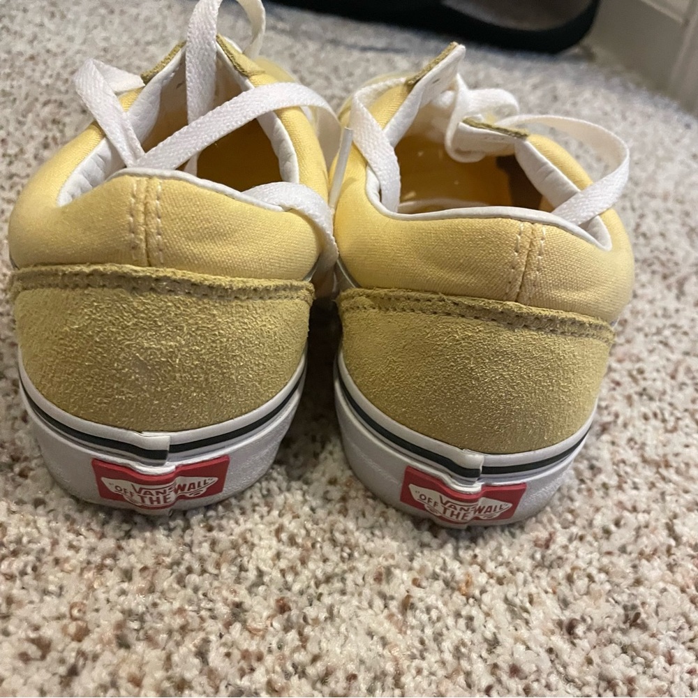 Yellow Vans - Picture 6 of 7